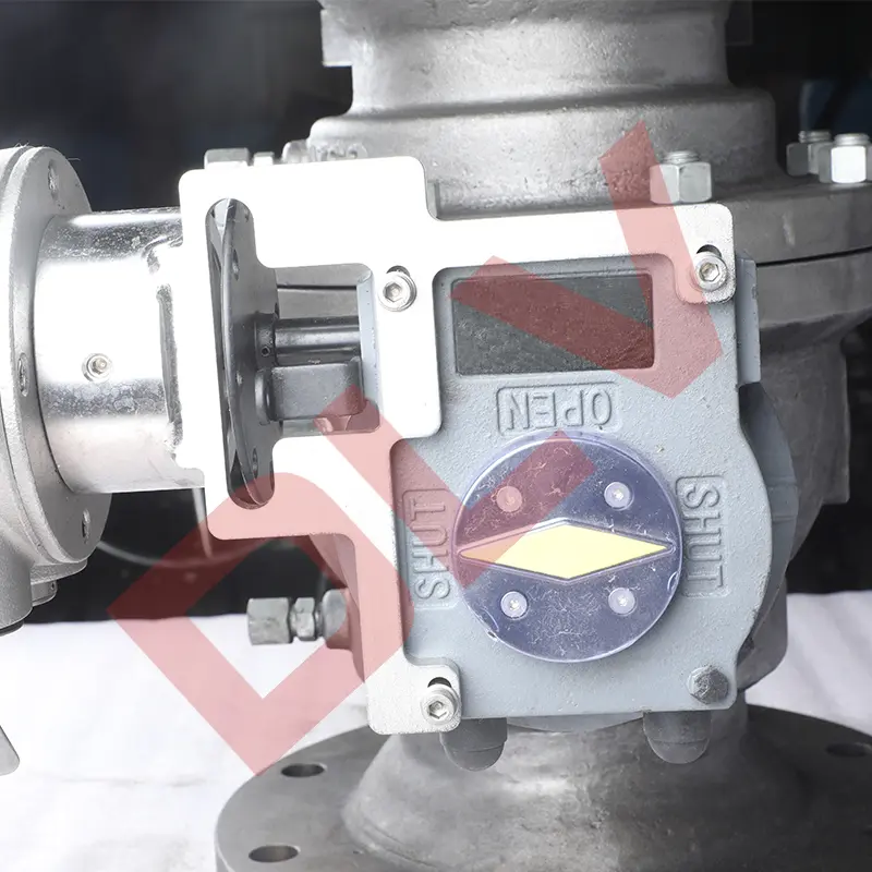 Linkage Lock Reduction Fixed Ball Valve